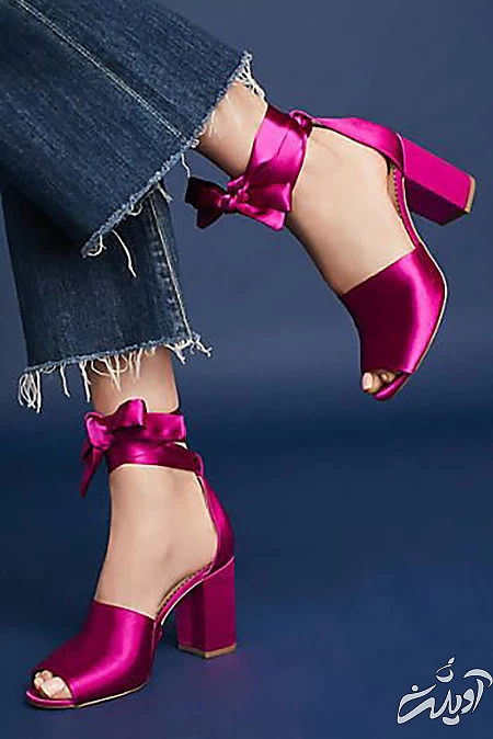 کفش های رنگ سال 2023-1402 مدل کفش رنگ سال 2023-1402,کفش های مجلسی به رنگ ویوا مگنتو,کفش هایی به رنگ مد سال 2023-1402